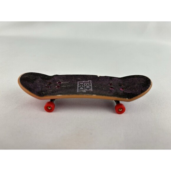 Tech Deck Enjoi Pacqmeow Finger Board - Panda - Cat Skateboard - Picture 10 of 14